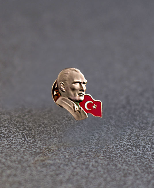 Atatürk Rozet - 24